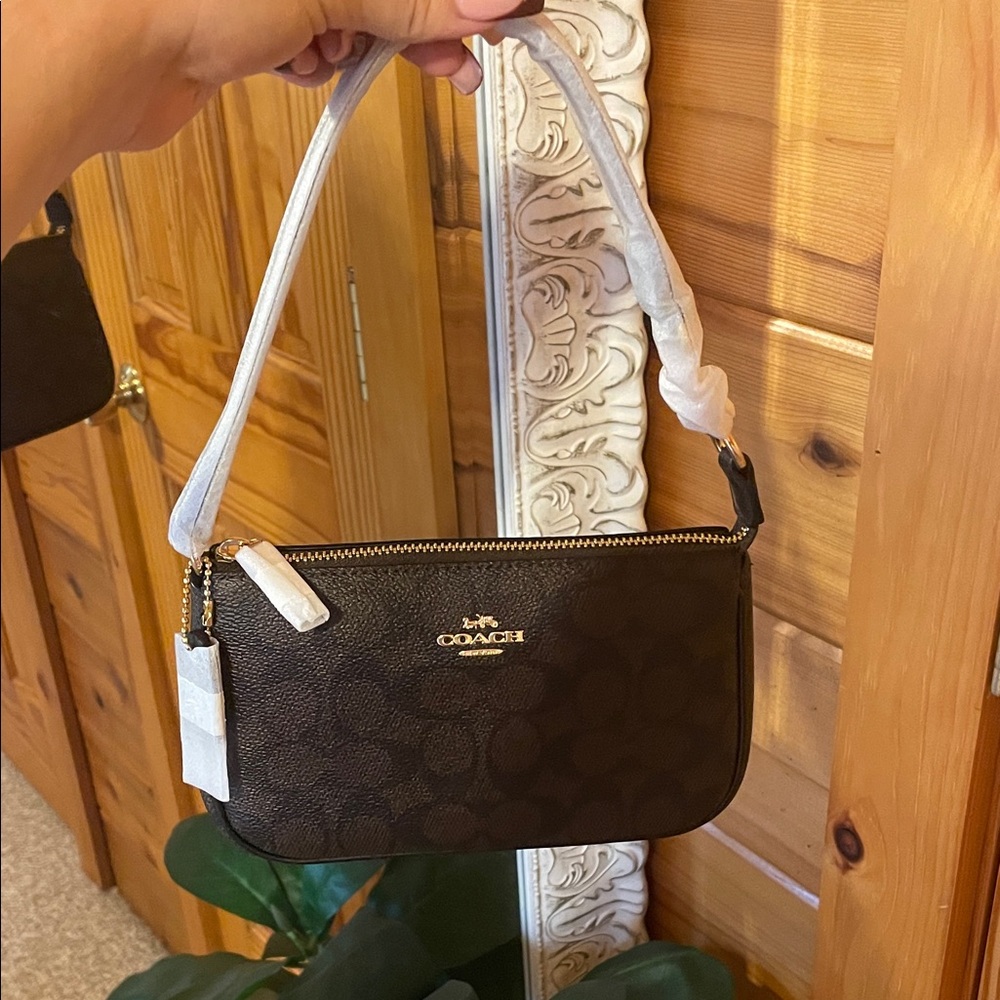 Coach Signature Brown Shoulder Bag